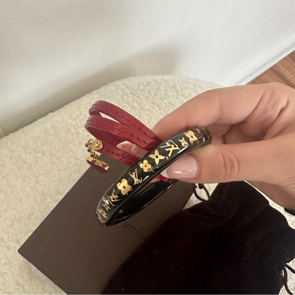 Louis Vuitton Sparks Bangle Black